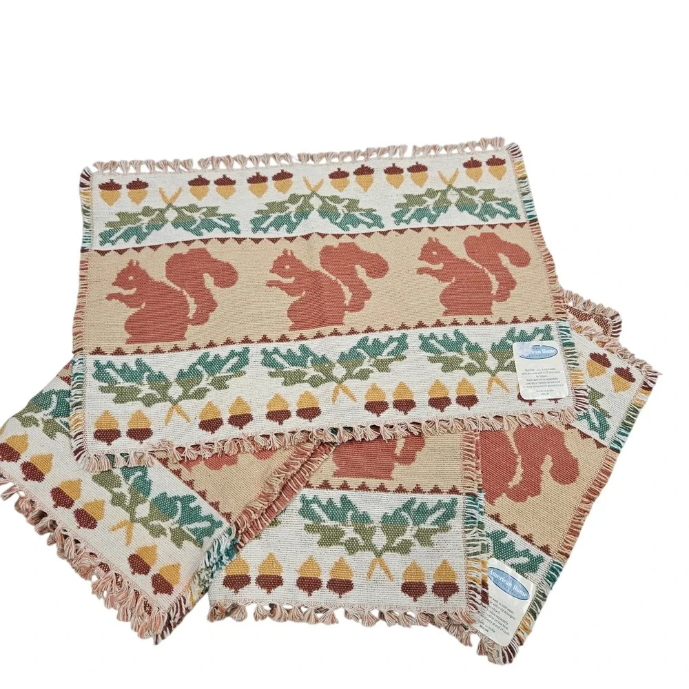 The American Home Collection‎ Autumn Squirrel Acorn Leaf Placemats Set 4 Cottage